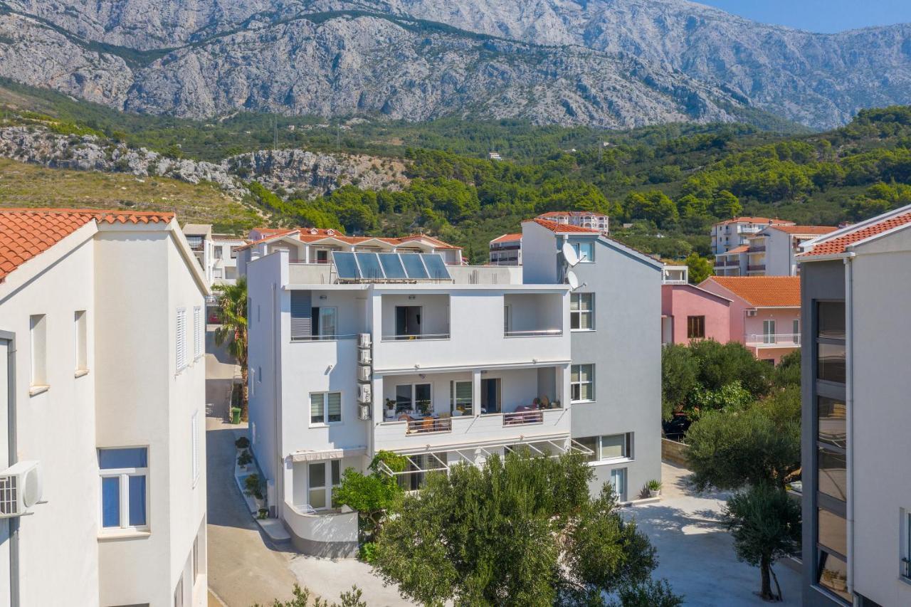 Apartmants Sestic Tučepi Exteriör bild