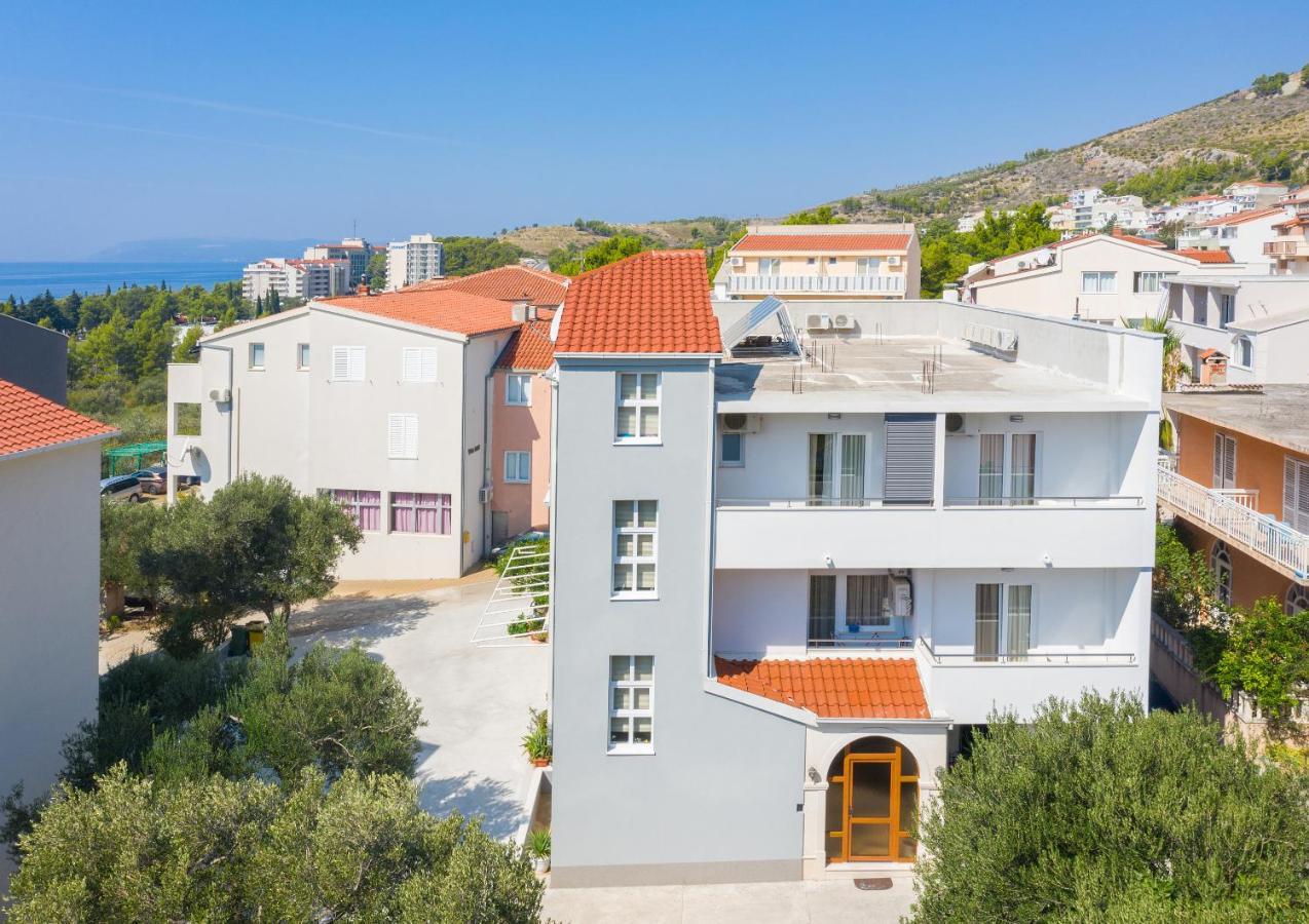 Apartmants Sestic Tučepi Exteriör bild