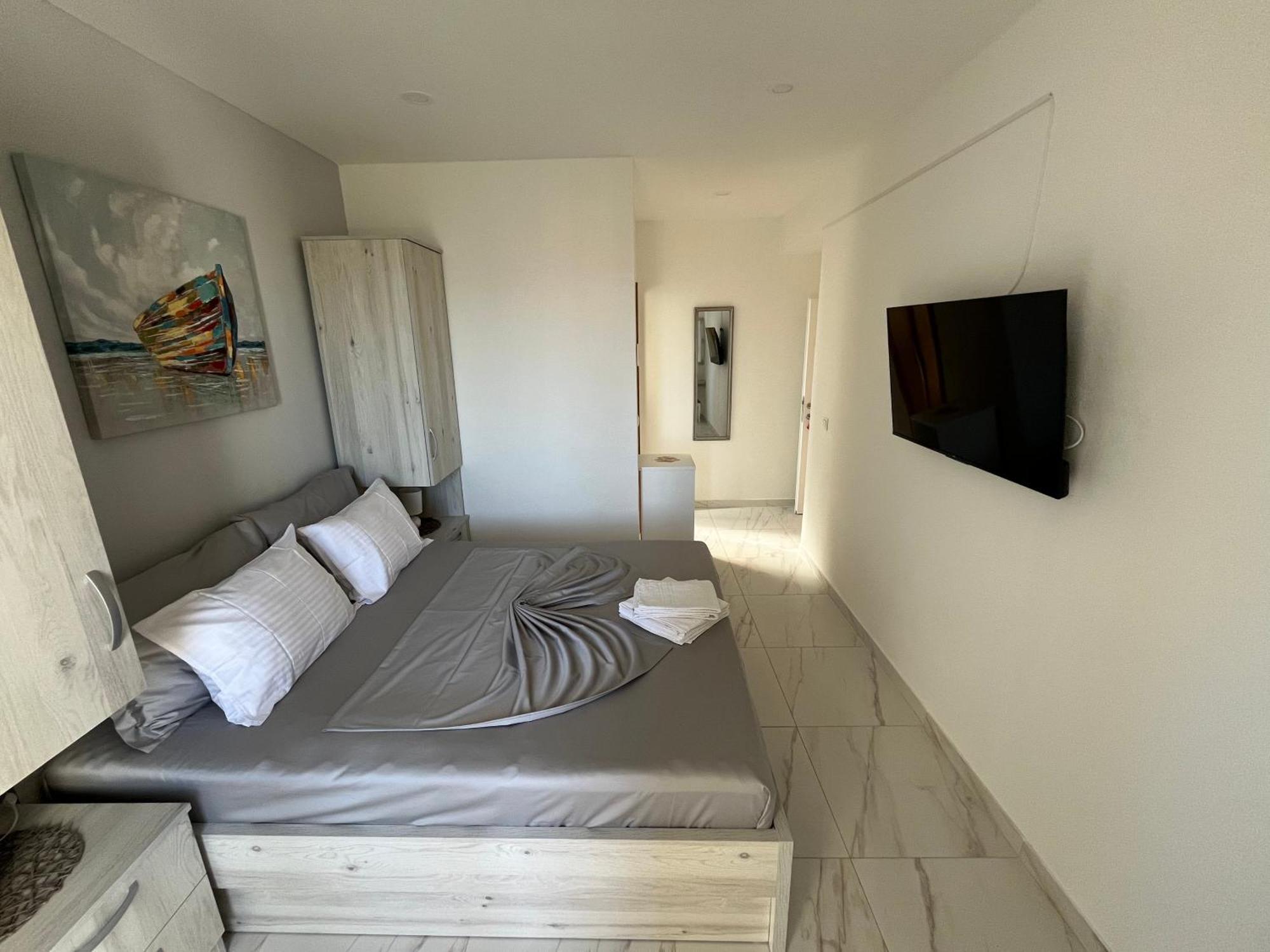 Apartmants Sestic Tučepi Exteriör bild